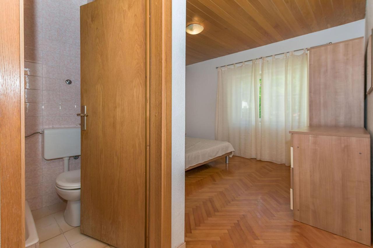 Apartments Ilijanka Брела Екстер'єр фото