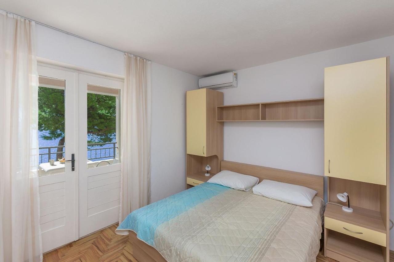 Apartments Ilijanka Брела Екстер'єр фото